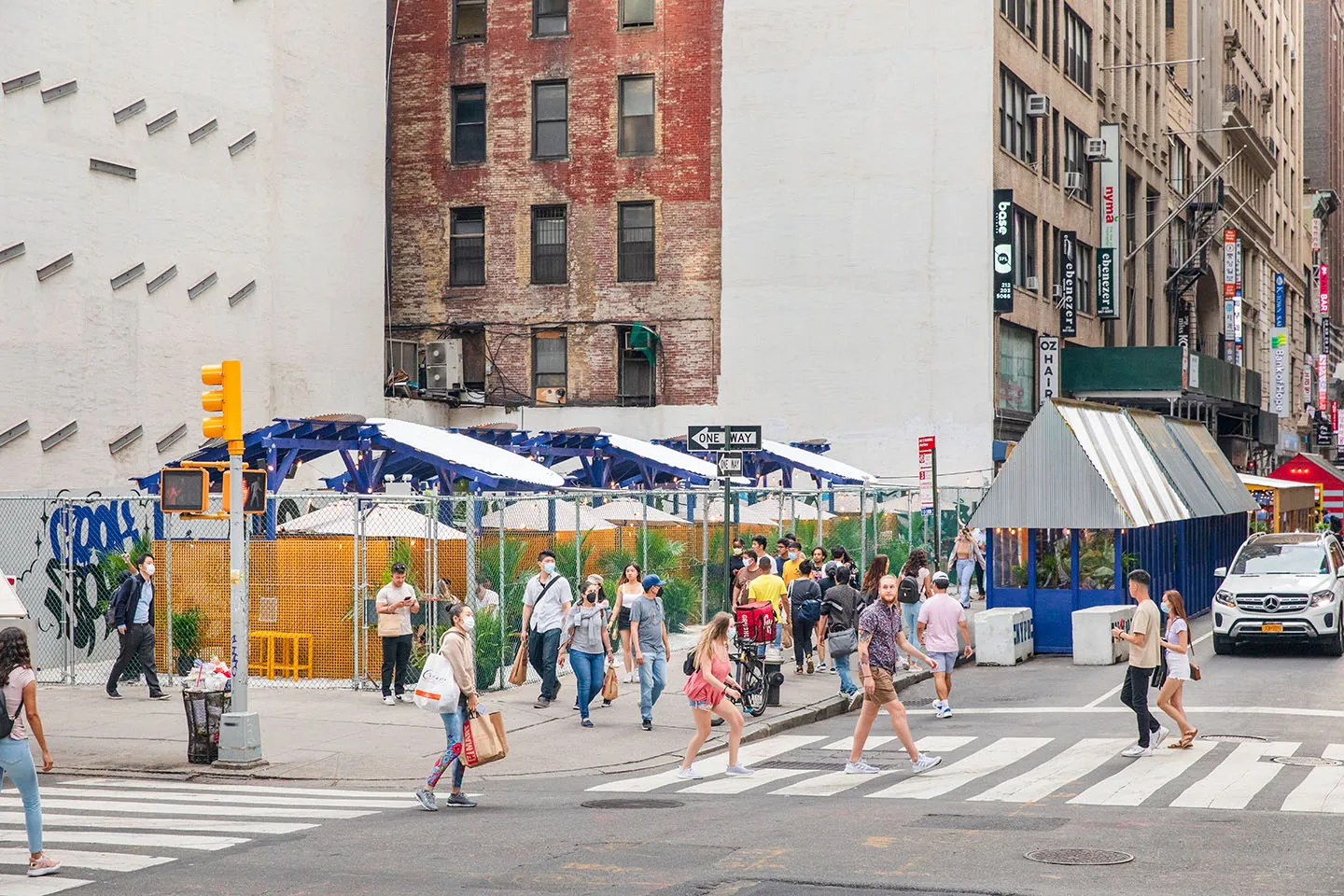 Maiden Korea's blue pavilions at 32nd Street and 5th Avenue by day